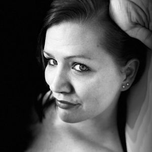 Meet your Posher, Cassandra